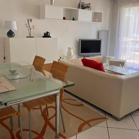 Apartment Les Jardins Du - View 3 *