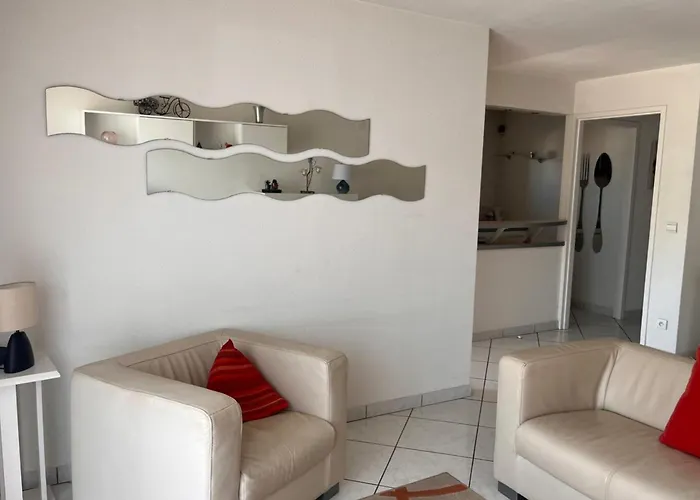 Les Jardins Du - View 3 エクスレバン