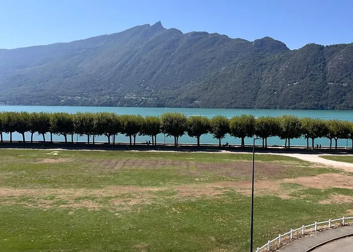 Les Jardins Du - View 3 アパート