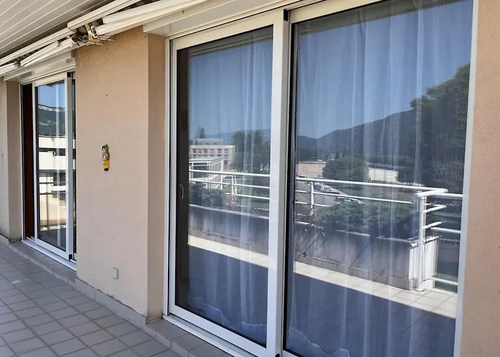 Les Jardins Du - View 3 アパート エクスレバン