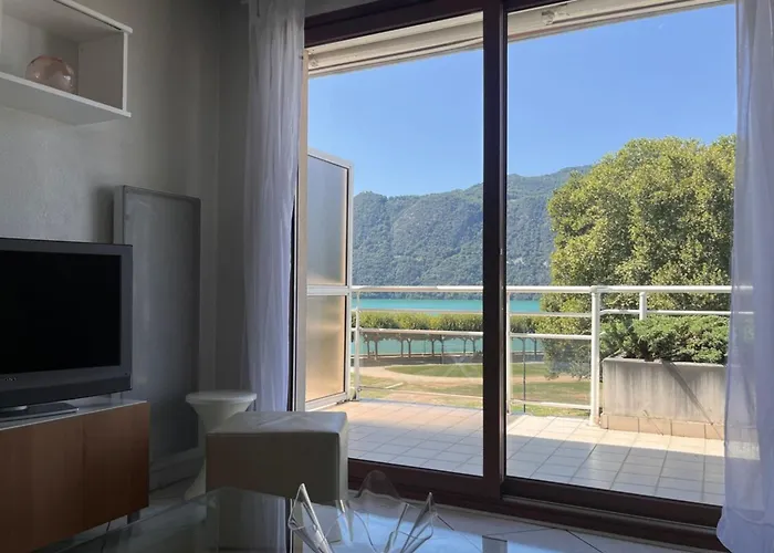 Les Jardins Du - View 3 エクスレバン